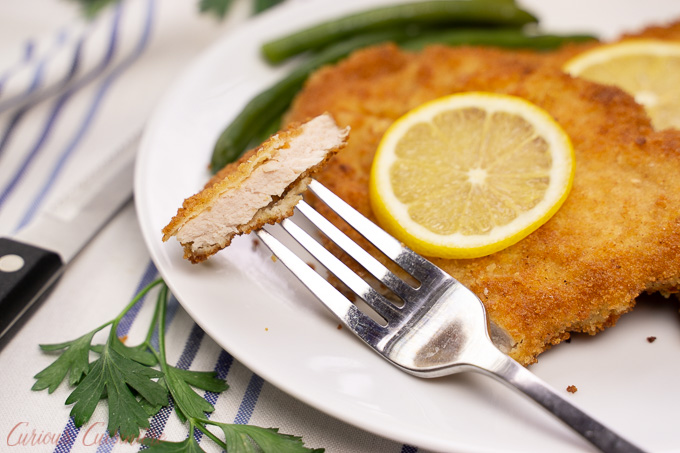 German Schnitzel is a quick and easy dish that is perfect for a weeknight dinner or an Oktoberfest celebration!
Get the recipe: curiouscuisiniere.com/german-schnitz…
#WisconsinPork #USApork #spon