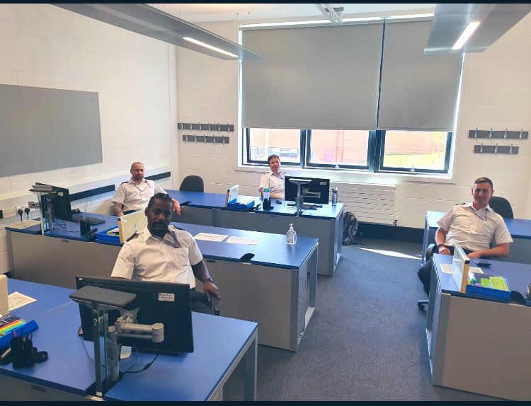 CO_FSTW's tweet photo. A very warm welcome to Catering Course 5625 👋 

These four Leading Chefs have started their journey on the qualifying course to Petty Officer Catering Services. 👨‍💻

Good luck to you all.

#DCLPA #Royalnavy #Catering #Services #FSTW #Day1 #Logistics   #Inspire #Learn https://t.co/j9yNSRULEO