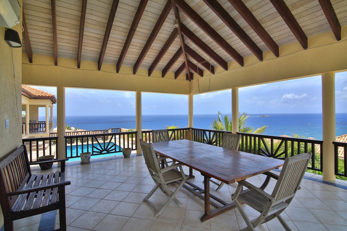 SXMSIR's tweet image. Sea Jade is located on an east coast peninsular at an elevation of 65 meters and 200 meters from the shoreline. 

Listing Price: $1,650,000
buff.ly/3hHzMhP