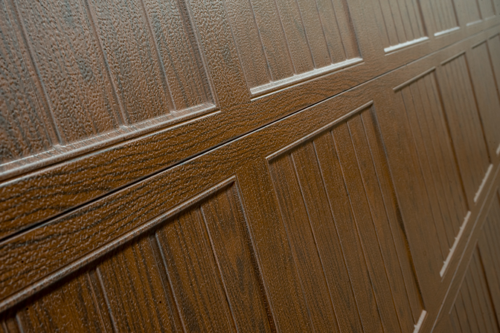 PrecoatMetals's tweet photo. Gone are the days of boring, cookie-cutter garage doors. Want a partner w/ capability to provide you with a variety of prints? Learn more with just a call or email to a member of our sales team. https://t.co/c8b9xq0o4j #coilcoating #doors #precoat #success #yoursisours https://t.co/ysurkxhLNX