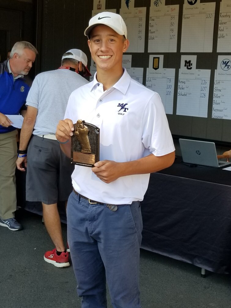 Congratulations to senior Sean Cliff who one the Section 1 season scoring average award with an average of 73.00.