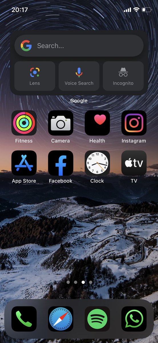 LuqueGab's tweet photo. 1st attempt #ios14homescreen https://t.co/g8HkpAzC3E