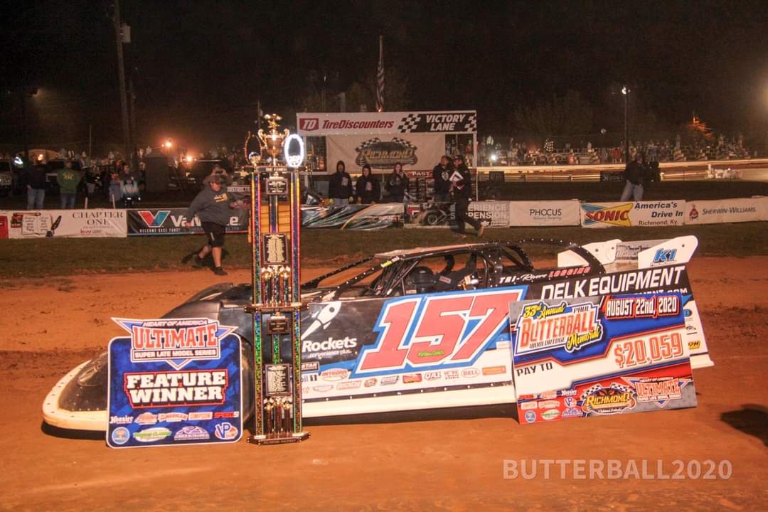 UltimateHOA's tweet photo. The 33rd Annual Paul Butterball Wooldridge Memorial presented by @VP_Racing_Fuels 

Congratulations @MikeMarlar!

Thank you Jimmy Pittman Photos.

#BackTheButterball https://t.co/ZiCoyuCGnW