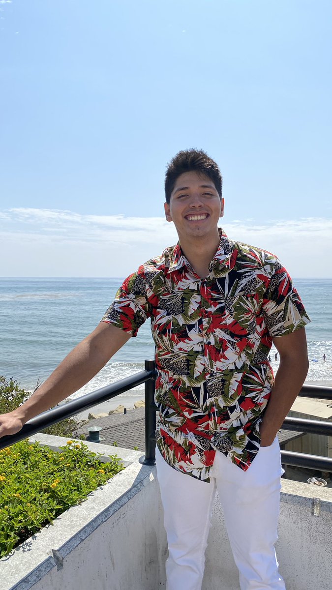 thetanukappa's tweet image. Before the day ends, we would like to wish our brother Helio “Xiuhtecuhtli” Regalado a happy birthday 🎉💚 #22

Without a doubt, Helio is a hardworking, dedicated, and kind Nesskuh🦉 We can’t wait to see the amazing things this new year has for him! #Nesskuh #ΘΝΚ #ChiClass