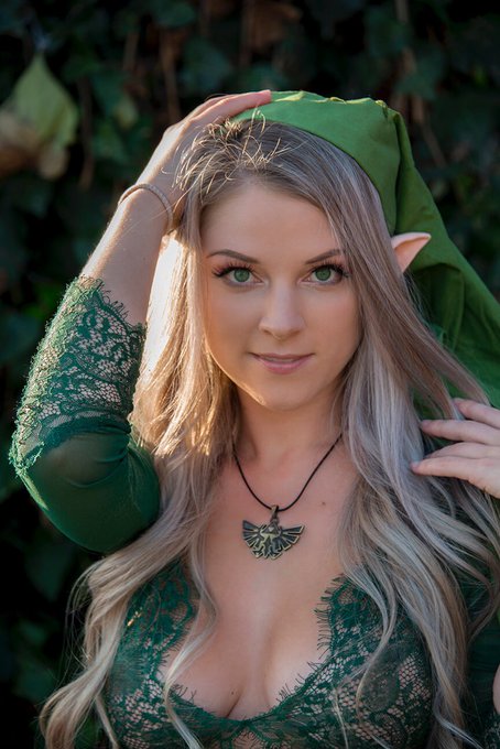 See you in stream tonight 💜 https://t.co/mdDxUxL4dv<a href="/tag/tiktok"class="tags"><span>#tiktok</span></a><a href="/tag/silhouettechallange"class="tags"><span>#silhouettechallange</span></a>