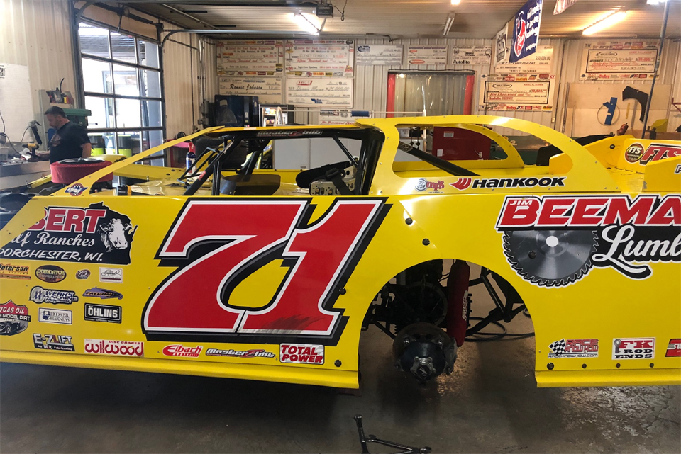 Ryan Delph (@delphcomm1) on Twitter photo After competing in only one event so far in his '20 season, <a href="/DonONeal5/">Don O'Neal</a> confirmed today that he will return to the <a href="/MastersbiltC/">MasterSbilt Race Cars</a> House Car & will compete in this weekend's 41st Annual Jackson 100 at <a href="/btownspeedway/">Brownstown Speedway</a>! Press release 👉 DonONeal71.com. #teamdelph After competing in only one event so far in his '20 season, <a href="/DonONeal5/">Don O'Neal</a> confirmed today that he will return to the <a href="/MastersbiltC/">MasterSbilt Race Cars</a> House Car & will compete in this weekend's 41st Annual Jackson 100 at <a href="/btownspeedway/">Brownstown Speedway</a>! Press release 👉 DonONeal71.com. #teamdelph