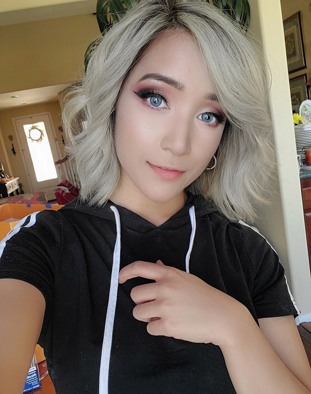 Annjelife on Twitter: " 🧊New icy hair🧊 https://t.co/bfOieqlcdf" / Twitter
