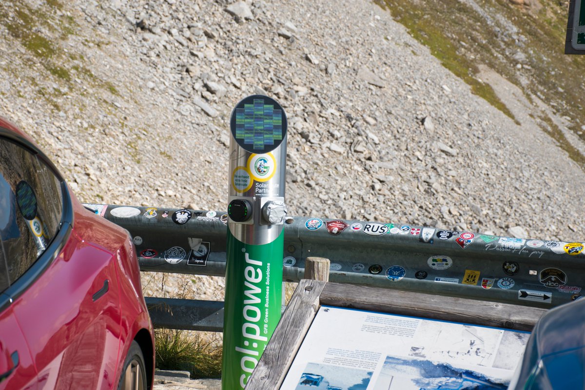 Stopping at a charging station at a height of 2504m (8215 ft.)One charging outlet was blocked off so we kept driving.