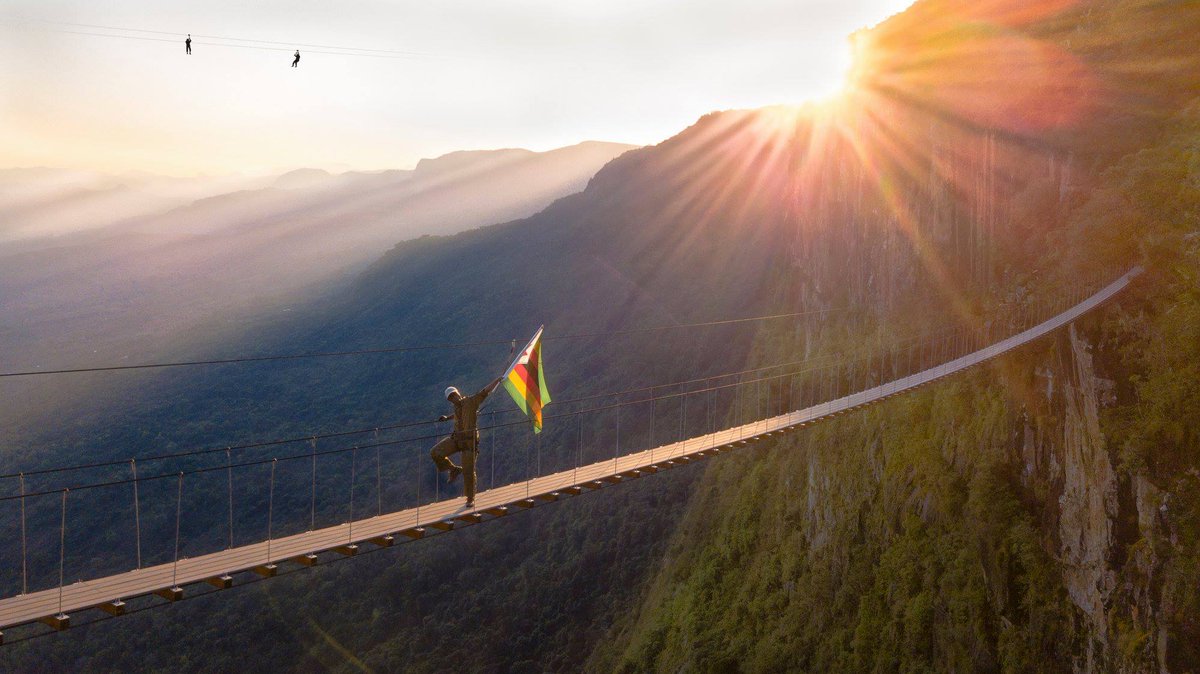 4/10 Honde ValleyWhen I imagine myself on the Mutarazi Skywalk, my heart pops out of my chest! Behold a dazzling panorama awaits. Rafting, kayaking, tea estates & hiking trails trails make this paradise the beautiful the adventure capital of the East. #VisitZimbabwe #BucketList