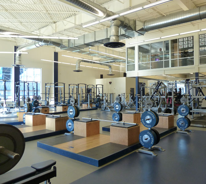 Nevada Football On Twitter State Of The Art Weight Room Sports Medicine Center And Locker Rooms All Under One Roof In The Cashell Football Center Battleborn Nevadagrit Https T Co Exclvfv9o5