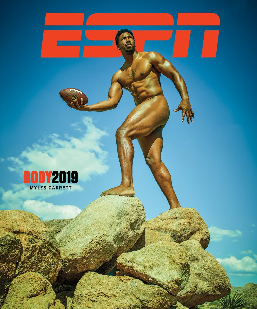 TeamBauie's tweet photo. .@MylesLGarrett on the cover of @espn for #TheBodyIssue shot by @PeggySirotaInc &amp; proudly produced by @TeamBauie in #JoshuaTree.
Grooming by #SamanthaFryling.
Special #BTS shout out to #SteveBauerfeind and #KevinRainsberger.
#TeamBauie #BTS #Photoshoot https://t.co/bBxTK2Ujb5