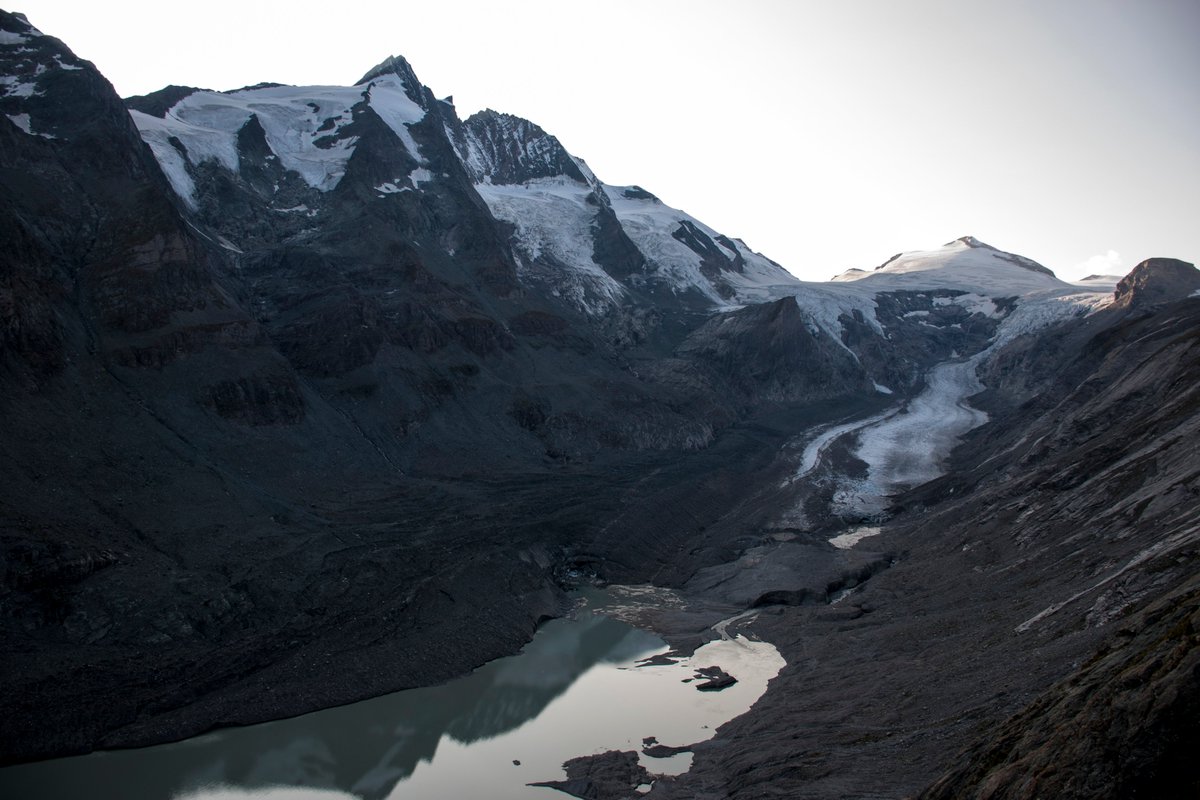 We had some very late lunch with a view of the Großglockner and it's glacier.The Großglockner is, at 3,798 metres above the Adriatic (12,461 ft), the highest mountain in Austria.