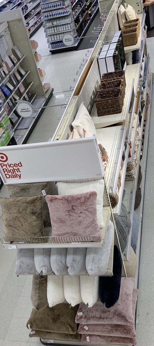 abarbet64's tweet photo. #vmlstyle #targetstyle #targethome #target #T1131 #targetcorp @ColonJosian @ColonJosian @VisualMiami @ParkerTGT @lowcountry2009 @webster_st @aldenkooken REJUVINATE EMPTY TREND RUN
*utilize HARVEST SHOP pieces to this high traffic zone with other HOME related fob’s.INSPIRE https://t.co/hZRCw9lRNI