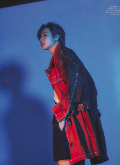 taemin. "honey-mouthed dancer. fragilely beautiful, tender in his bitterness."