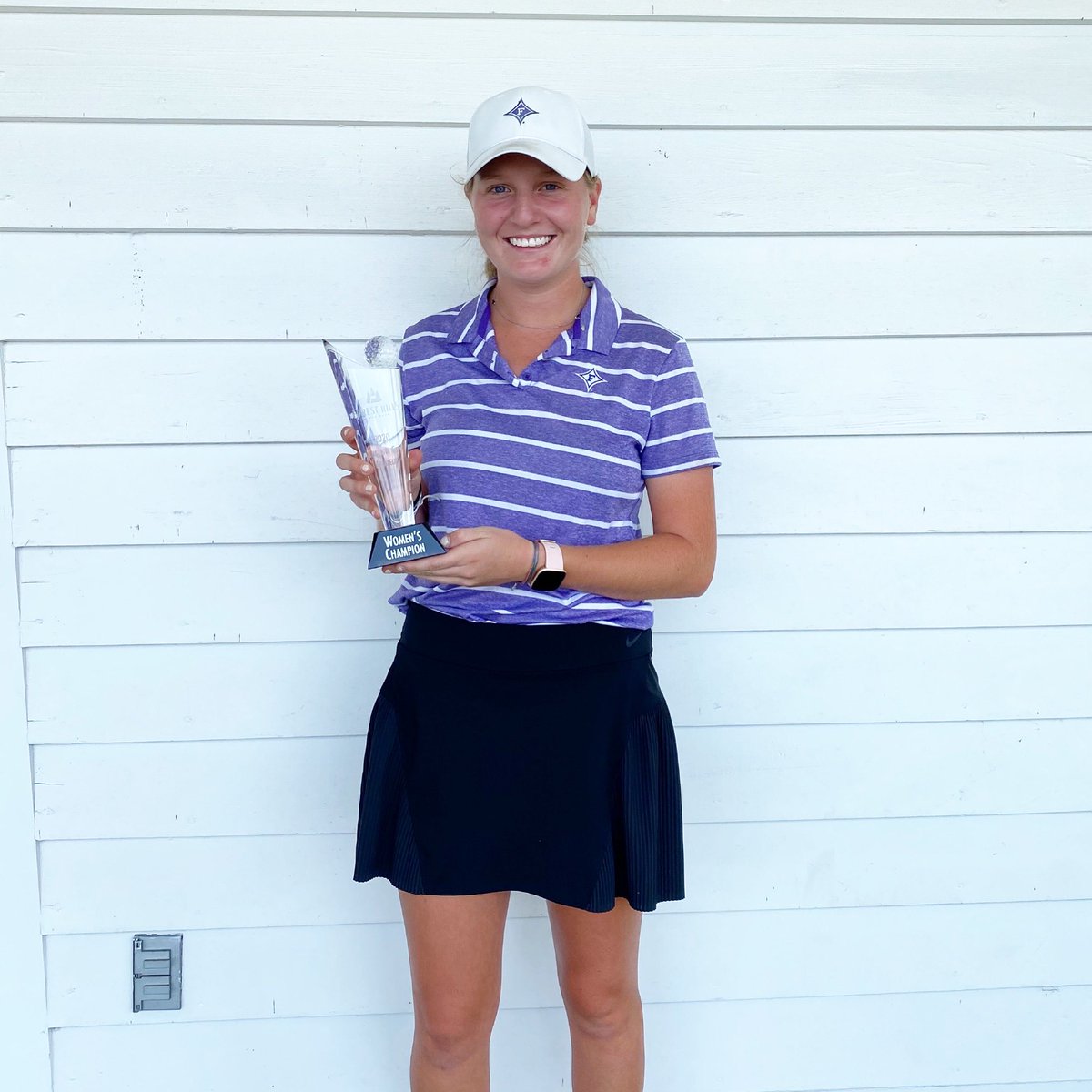 Furman Women's Golf tweet media