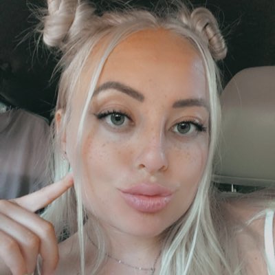 blauer22's tweet image. HAHA sweet