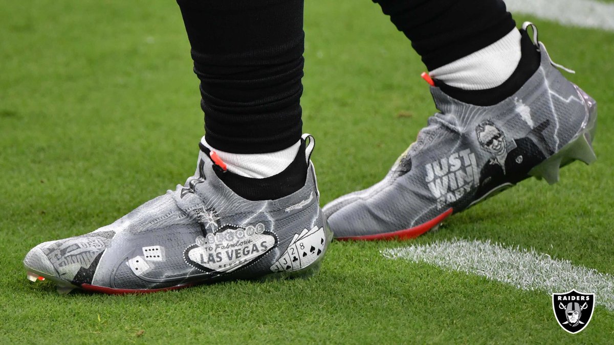 Sixty years of history in <a href="/iAM_JoshJacobs/">Josh Jacobs</a>’ cleats tonight. 🔥