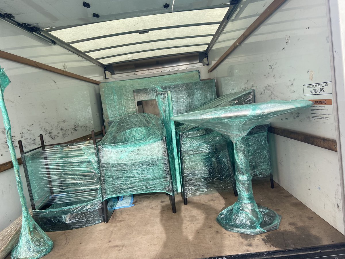 OnTheMoveMC1's tweet photo. It was an honor to move @tremontat22 showroom apartment to Tallahassee, Florida. Make sure your movers are taking the proper steps of protecting your belongings when traveling long distance. Give us a call and we will give you tips on how to pack for a long distance move as well. https://t.co/6FtctEAebg