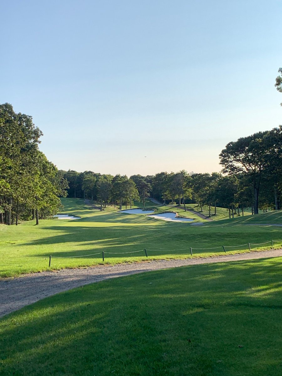 CapeClubResort's tweet photo. Happy Monday! 🏌️Check our our website https://t.co/r3RjO6GmSa to book a tee time!
#happymonday #golfmonday #golfcourse #drivingrange #golfcourseviews #capecodgolf #capecodgolfers #thecapeclub #golf #massgolf #NewEngland #publiccourse #fallgolf #countryclub #capelife https://t.co/YOCNIaDphs
