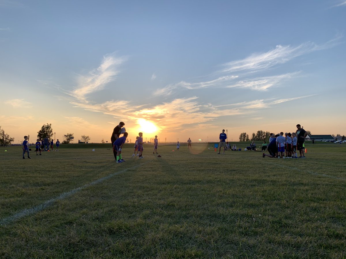 How about a shout-out to all our amazing volunteer coaches? Without your help and dedication, our programs wouldn’t be what they are! Thank you for all that you do! #volunteer #community #wfparks #thankyou