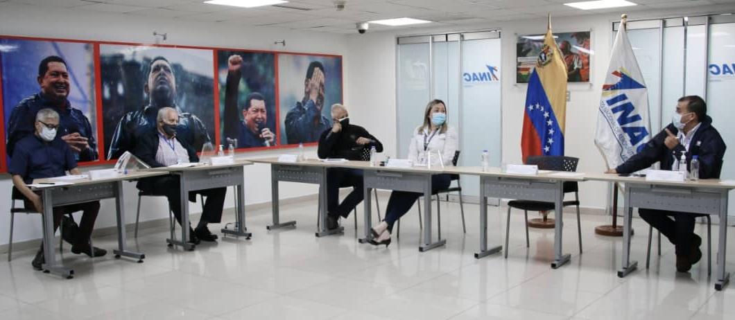inac_ve's tweet photo. #21Sep || 1/3 Cumpliendo instrucciones del Pdte #INAC M/G @JuanTeixeiraD; representantes de la Institución Aeronáutica realizaron reunión con presidentes de la Cámara de Empresas Venezolanas de Transporte Aéreo #CEVETA y la Asociación de Líneas Aéreas de Venezuela #ALAV. https://t.co/eE8aUDd88A