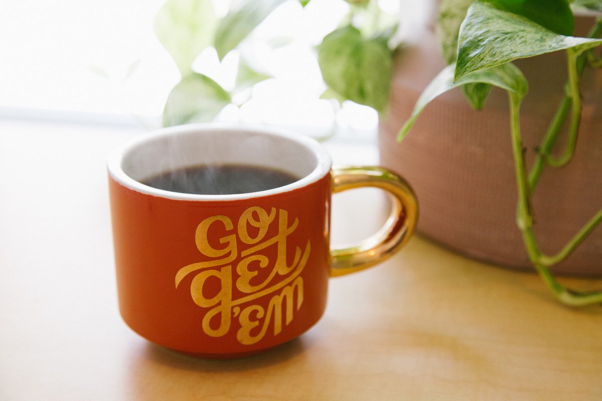 Bouncewilliams's tweet photo. Start the week on the right foot! 

#GoGetEm #YouGotThis #HappyMonday
 #AgentsOfCompass #Compass #CompassRealEstate #FindYourPlace #BounceWilliams #LetsBounce #LosAngeles #Brentwood #SantaMonica #LosAngelesRealtor #RealEstate #LosAngelesRealEstate https://t.co/QxcSYZZVDL