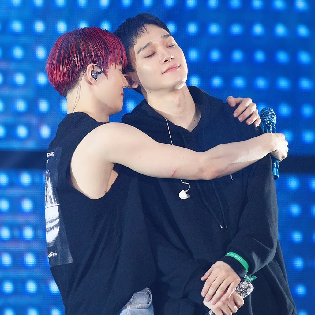 invisiblelune's tweet photo. #HappyKAITODay Feliz cumpleaños al chiquito más lindo. Conocerte fue sin duda de lo mejor que me pudo pasar, eres un gran amigo, una persona con un corazón enorme y estoy feliz de ser parte de tu vida. Te adoro ♥ 🎂🥳 https://t.co/bPOBVs5D92