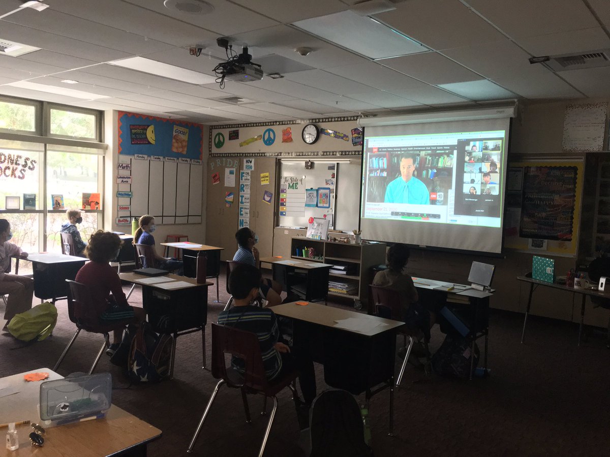 SolanaPacific's tweet image. Our Sandpipers were back on campus today! Wonderful to have them back - so much teamwork has gone into getting here! A big thank you to the entire SP community! Looking forward to seeing Cohort B on Thursday! #sbsdedu #sbsdsp