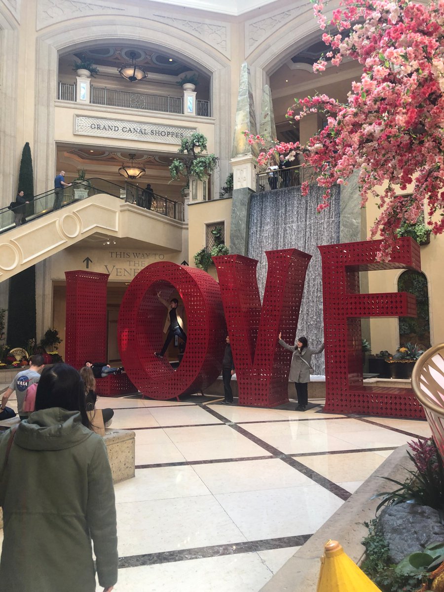 If you don't lose your money gambling, Vegas wants you to spend it in their shops. From waterfalls to giant displays, they make sure you stick around and have fun.