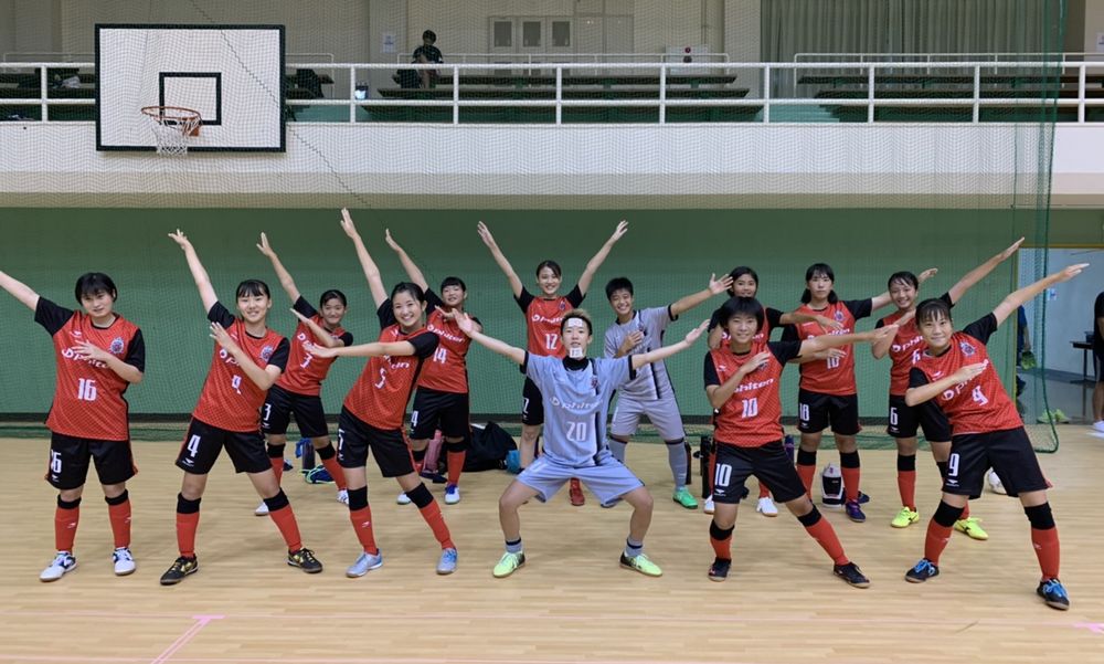 ９月２２日　試合結果
【フットサル女子県リーグ　第１節】
アスレジーナ SECOND　対　PROVA FUTSAL CLUB LADIES
０－５●

応援ありがとうございました。
まだまだ若いチームなので、成長が楽しみです。

#女子フットサル　#アスレジーナ