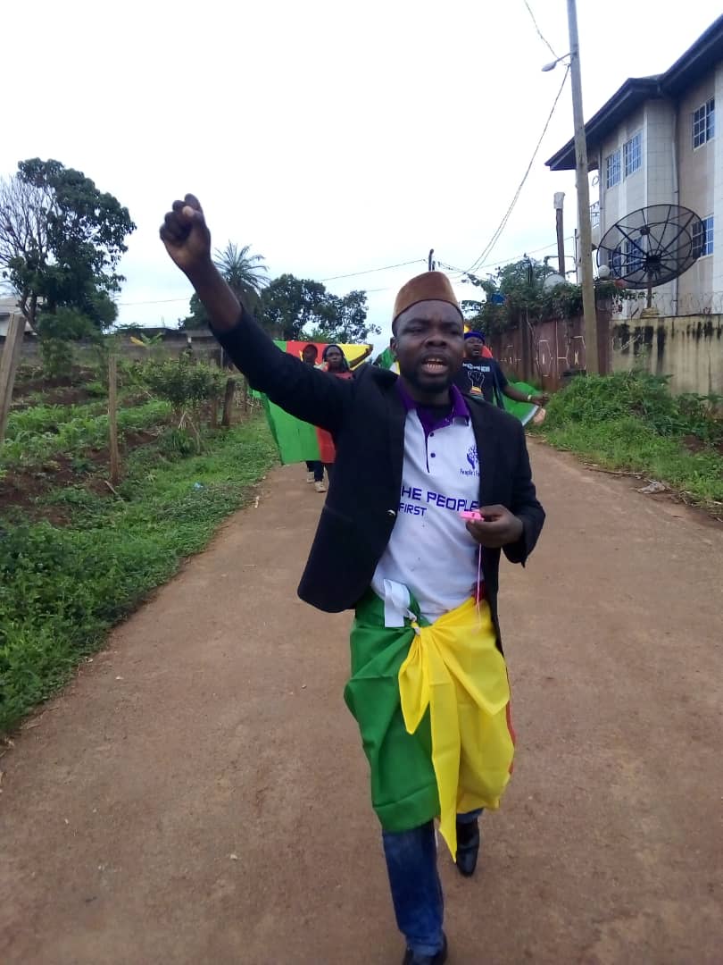 MimiMefoInfo's tweet photo. Popular Action Party members on the street in Yaounde 

Mimi Mefo Info https://t.co/rzyfc4aI80
