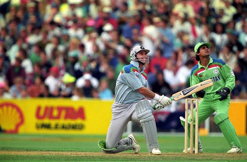 Happy Birthday Martin Crowe !  Fall in love with your batting elegance during the 1992 world cup. 