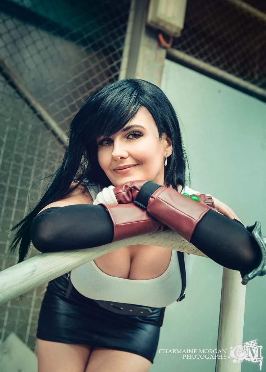 floksylocksy's tweet photo. Seems like Tifa Tuesday! ;)

Photo by @CharmaineMphoto https://t.co/FwJfhimrq1