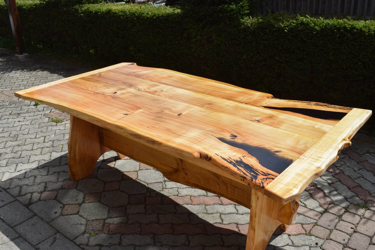 Cherry table:
youtube.com/watch?v=U82-cn…
#wood #wooden #woodwork #woodworking #craft #vrafts #crafting #cherrytable #table #woodentable #epoxy #epoxytable #furniture #luxuryfurniture #luxurytable #youtube #video #youtubevideo #youtuber #diy #diytable