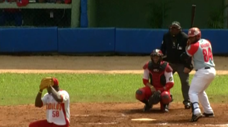 #StrikeZone - Reporte Lanzamiento a la lanzamiento 3ra Subserie #MTZ vs #CAV:
⬇️⬇️
thegiib.com/2020/09/21/60-…

#60SNB ⚾🇨🇺
