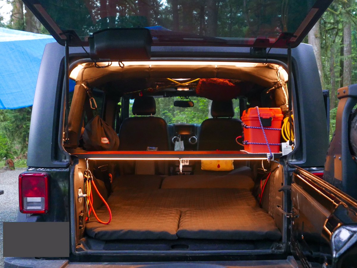 jaydesignstuff's tweet image. A #bed for two, #desk for work, and #solar and battery system to keep the #digitalnomad lifestyle going. All built into a #JeepWrangler! Living the weekend #roadtrip #vanlife.