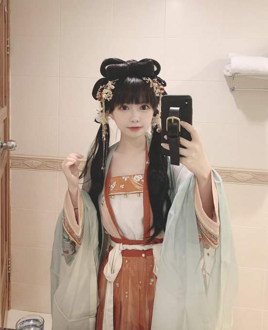 Twitterのコスプレ画像26