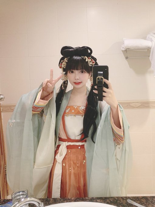 Twitterのコスプレ画像27