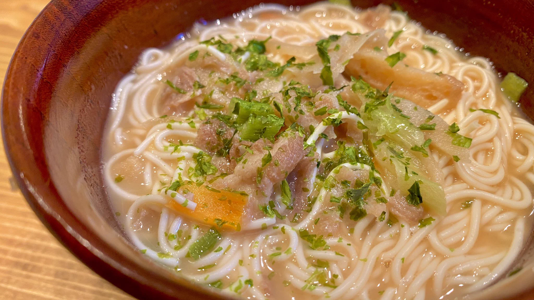 セブンイレブンに寄った時は是非！とうふそうめん風と豚汁を組み合わせて絶品料理に！