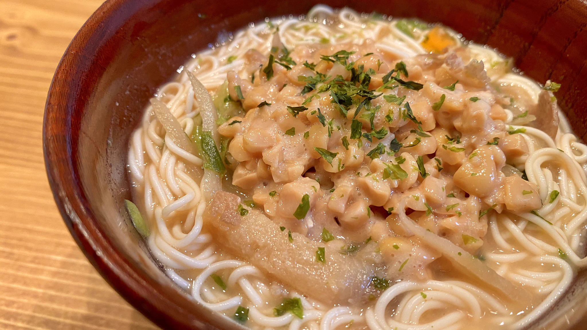 セブンイレブンに寄った時は是非！とうふそうめん風と豚汁を組み合わせて絶品料理に！