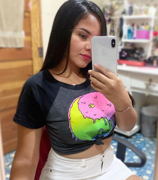 Sandymendozamty's tweet photo. Linda noche a todos😘 https://t.co/L9e3RDxfUj