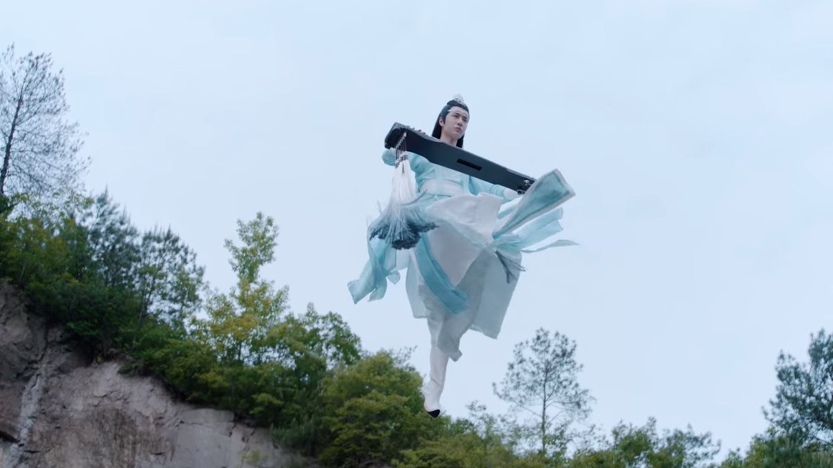 UP IN THE SKY! This sweet baby knows how to make an entrance also AND he likes Wei Wuxian so he's very well perfect