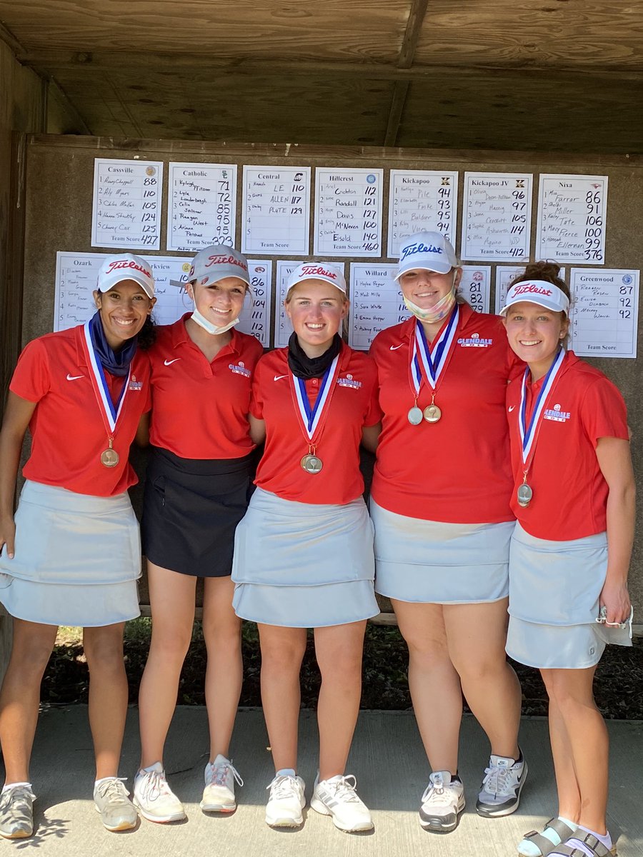 The Lady Falcon Golf team took 2nd today at the Pearson tournament. 4 of the 5 varsity members placed in the top 10 medaling! 🏅🏌🏼‍♀️❤️