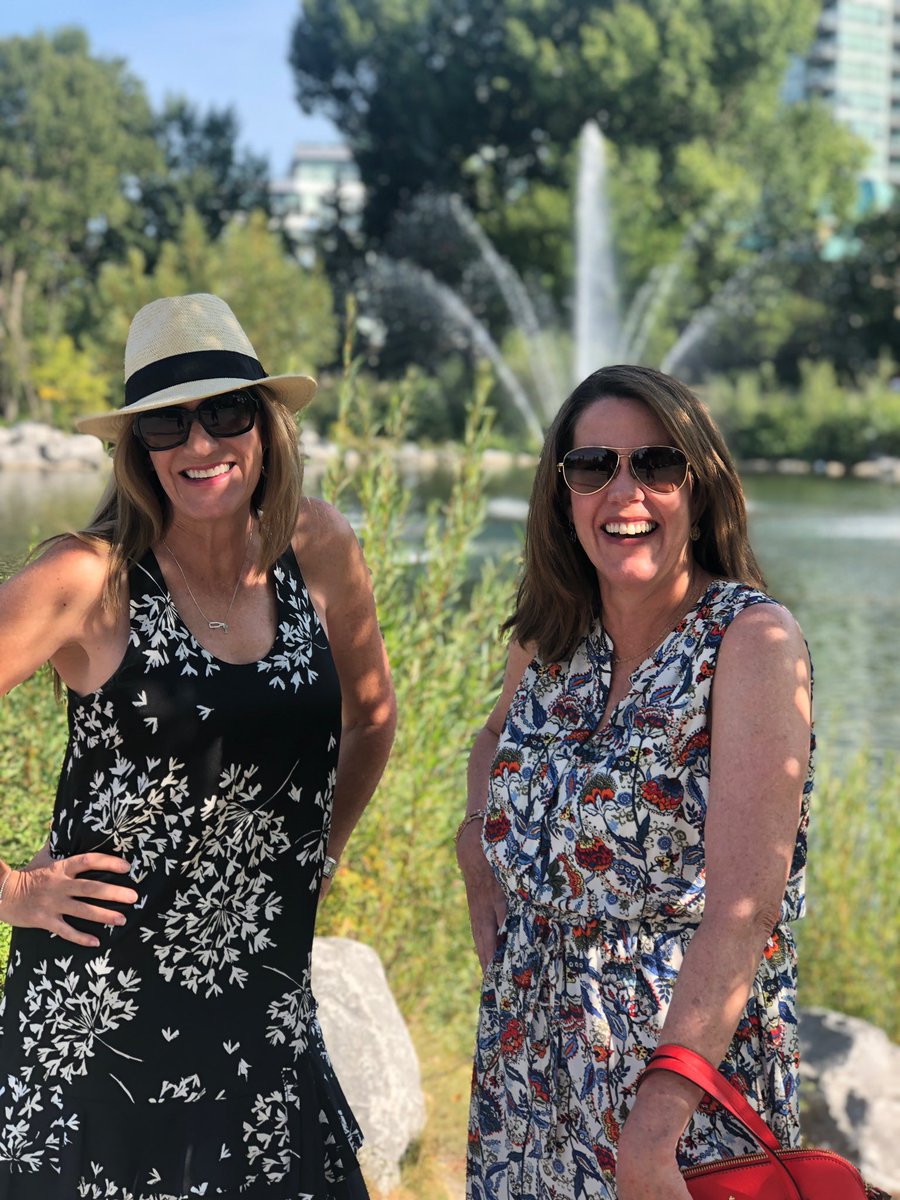sangria_sisters's tweet photo. Goodbye summer! You were one crazy bitch, but we loved ya!
#lastdaysofsummer #lessmonday #moresummer #dontleaveme #mondaymood #girlsjustwannahavesun #untilnextyear #2020blows https://t.co/iTKpDgR8h6