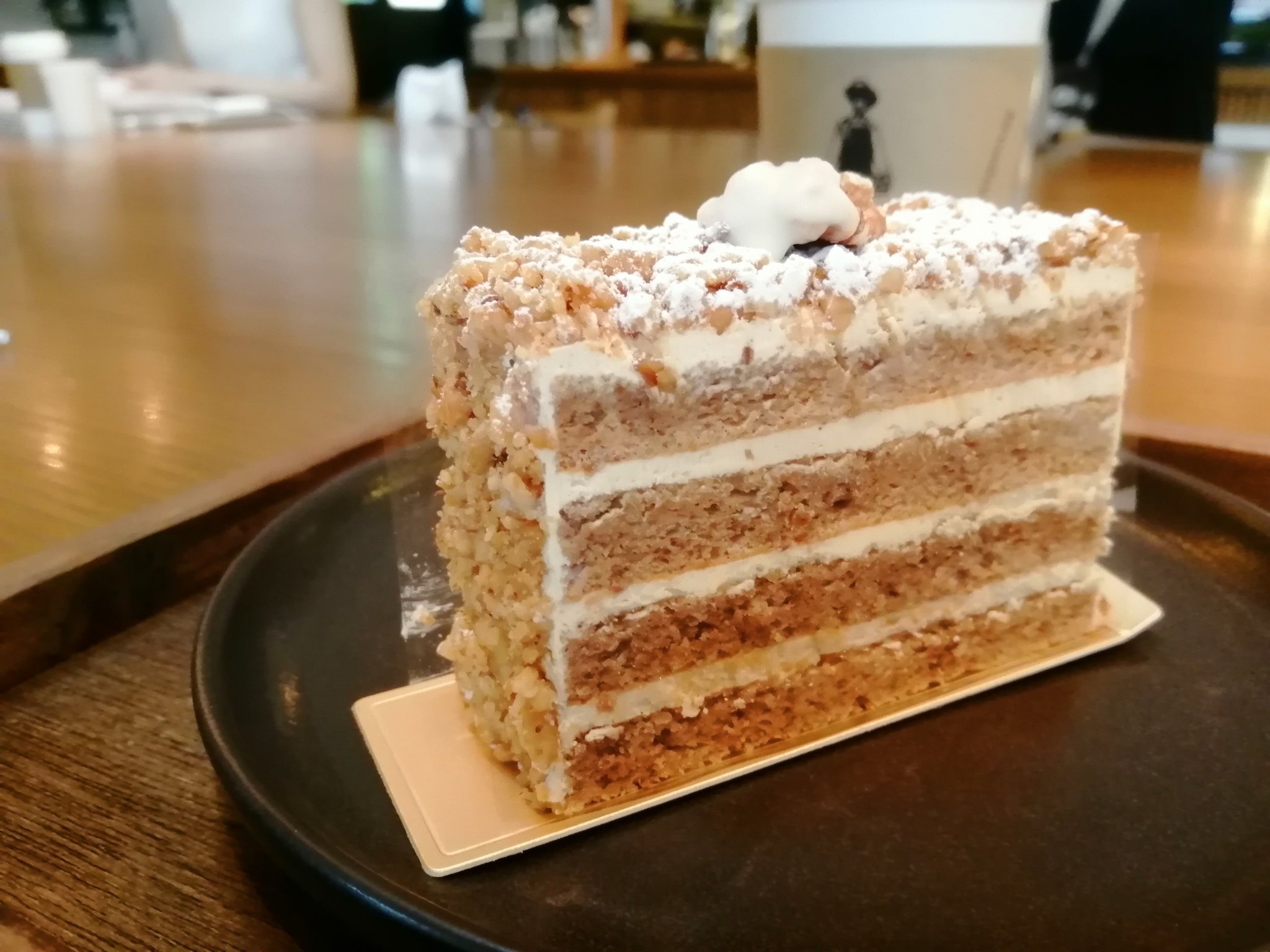 アート Pr Maiko A Twitter 天王洲アイルにいったらlily Cakesのチョコレートケーキがおすすめ 中も外も上から下までがっつりチョコ たっぷりコーヒーと共に至福のティータイム バタークリームのキャラメルケーキもおすすめ 建物のようなビジュアルが魅力 アート Pr Maiko A Twitter 天王洲アイルにいったらlily Cakesのチョコレートケーキがおすすめ 中も外も上から下までがっつりチョコ たっぷりコーヒーと共に至福のティータイム バタークリームのキャラメルケーキもおすすめ 建物のようなビジュアルが魅力