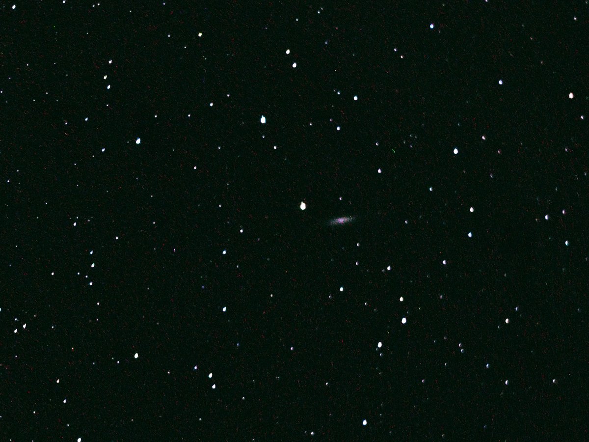 dimitrios_78's tweet photo. Gestern versucht #NGC6503 abzulichten. Allerdings stößt hier meine Nachführung an ihre Grenzen. Visuell habe ich rein gar nichts sehen können, deshalb habe ich mich nach Begleitsternen orientieren müssen.
#AstronomiechallangeAG #Astrophotography https://t.co/hzAbGmNHaz