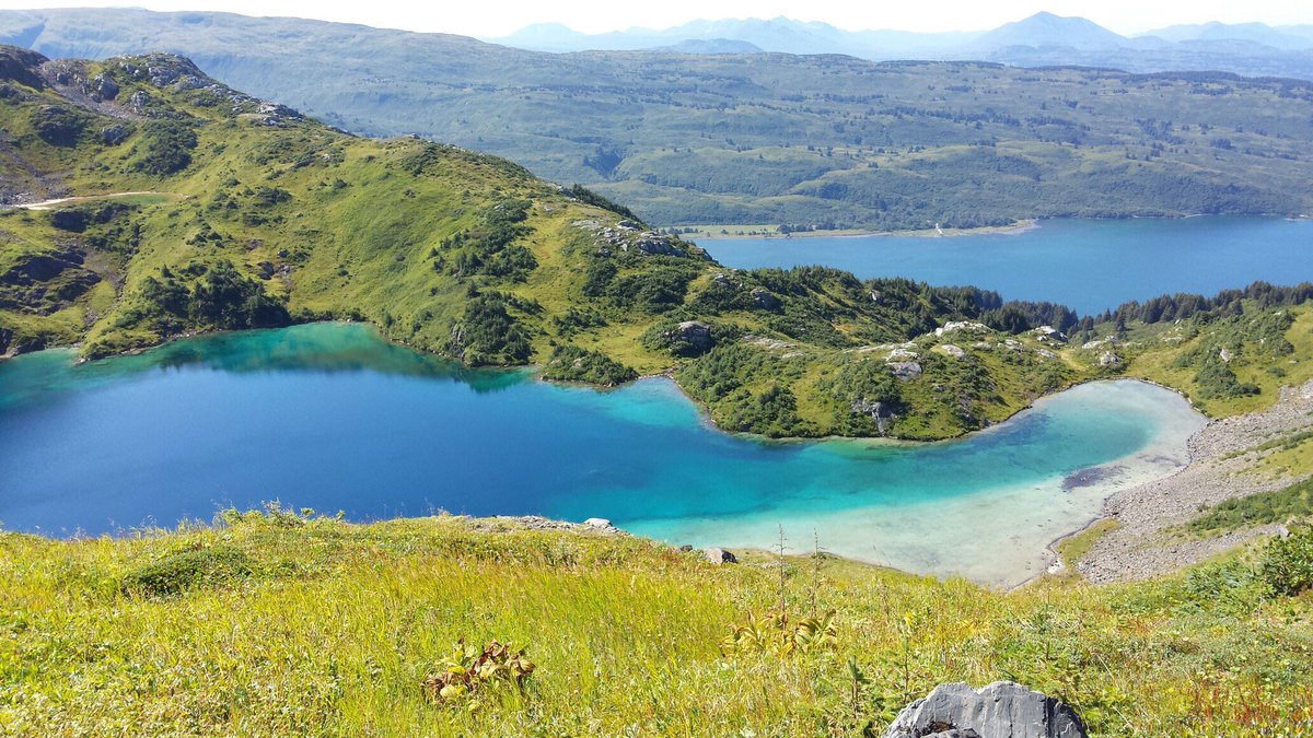 #AKedchat A3 Myfavorite place is Shelley Lake in the way to Sheraton Mountain in Kodiak. I know it well - I got lost on the mountain and had to get rescued by a friend!