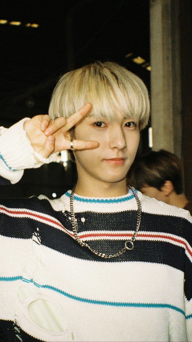 rachezuko's tweet photo. klian ngaku nctzen tapi msi suka ngurusin perkapalan? ampe2 blg renjun  p3lk0r lah renjun 50/_0 lah
gausa ngaku nctzen klo msi toxic kekgitu
HUANG RENJUN THANK YOU 💚
RENJUN BEST BOY💚💚💚💚💚💚💚💚💚💚💚💚💚💚 https://t.co/O9bgklcvJy