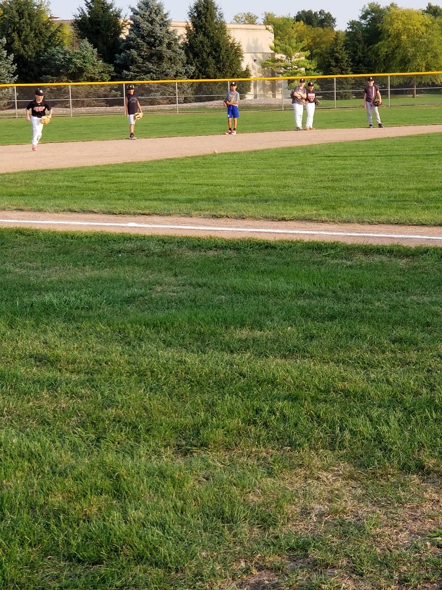 NapRenegades's tweet photo. Day 1 of Advanced Infielder Training in the books. With Thanks to @JJFURMANIAK and Ryan Krainz for their instruction #TrainingtobetheBest #RenegadeNation 
#643DP #NoErrors https://t.co/0c9UlEDTTI