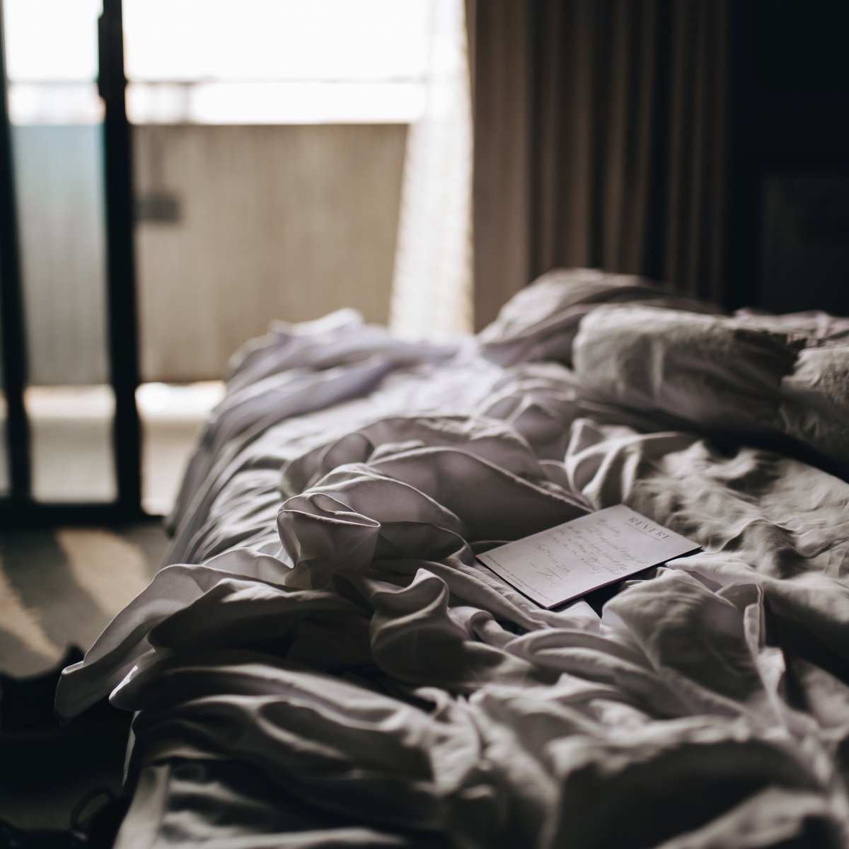 You’re woken up at 7.30 am in the morning and it’s still drizzling outside. What do you do?

🔁 Get up and hustle
❤️ Snooze